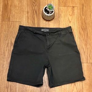 Eddie Bauer shorts 10 🍀